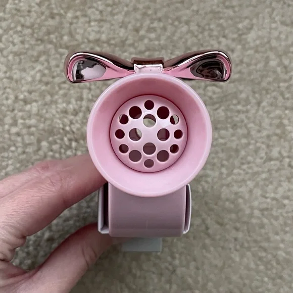 Bath & Body Works Pink Bow Scent Control Wallflower Plug - Picture 7 of 15